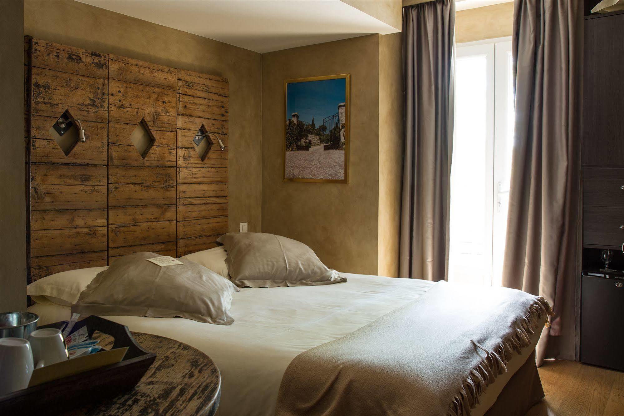 Charme & Business Hotel Lyon Лімоне Екстер'єр фото